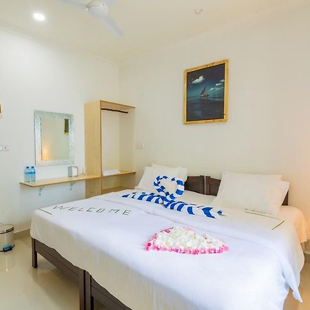 Kirulhiya Maldives Hotel Omadhoo Екстер'єр фото