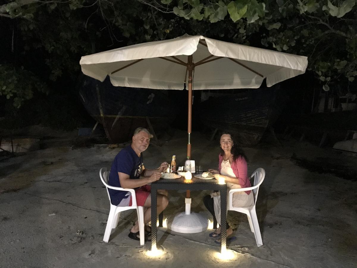 Kirulhiya Maldives Hotel Omadhoo Екстер'єр фото